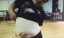 肚脐韩国手机在线观看,韩国手机背后的情感纠葛与时代变迁